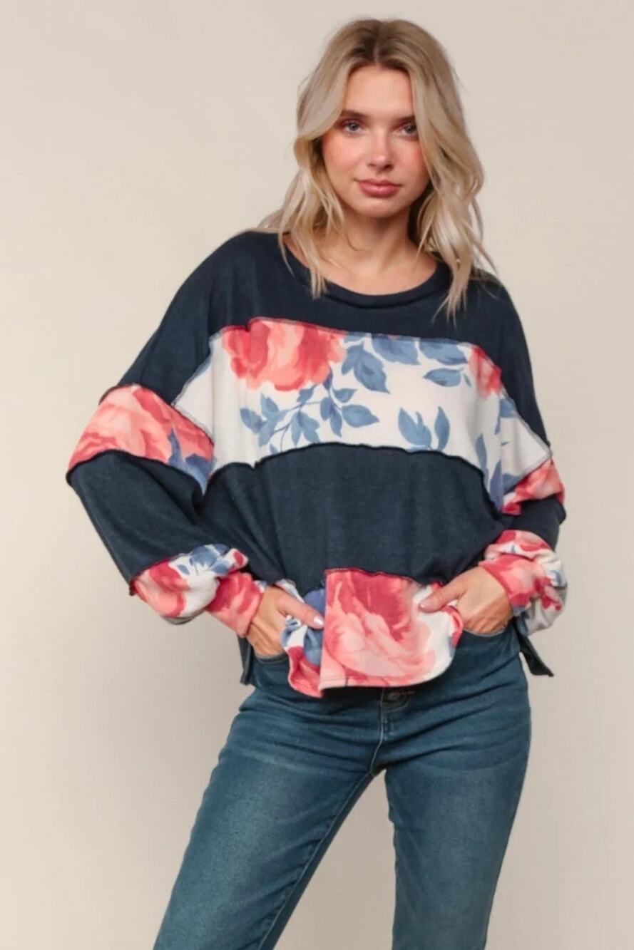 Haptics Navy/Floral Knit Women's 1XL Cottagecore Floral Lightweight Top